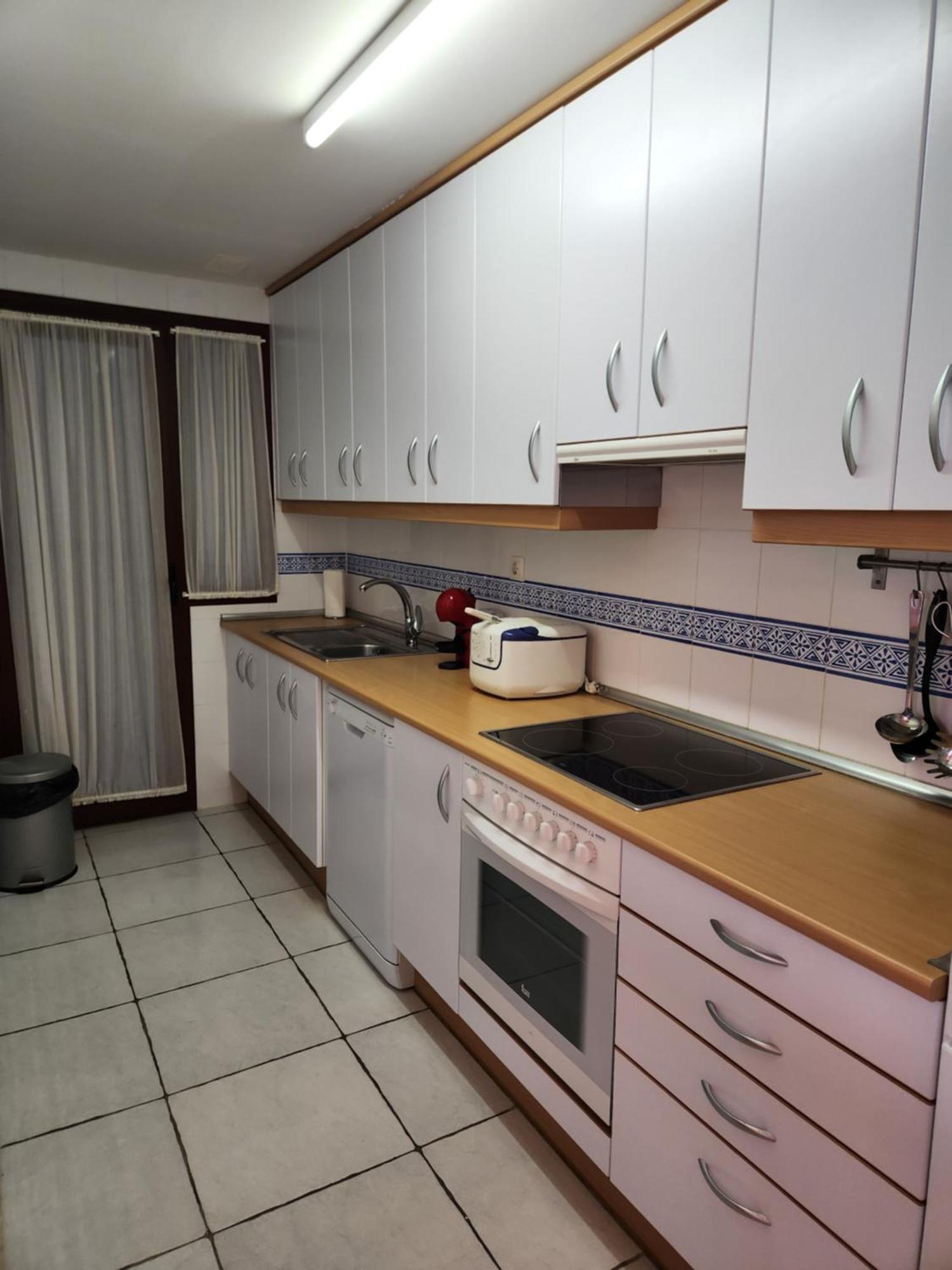 Precioso Bajo En Jardines De Nuevo Muy Cerca De La Piscina Comunitaria Y De La Salida A La Playa! Apartment *