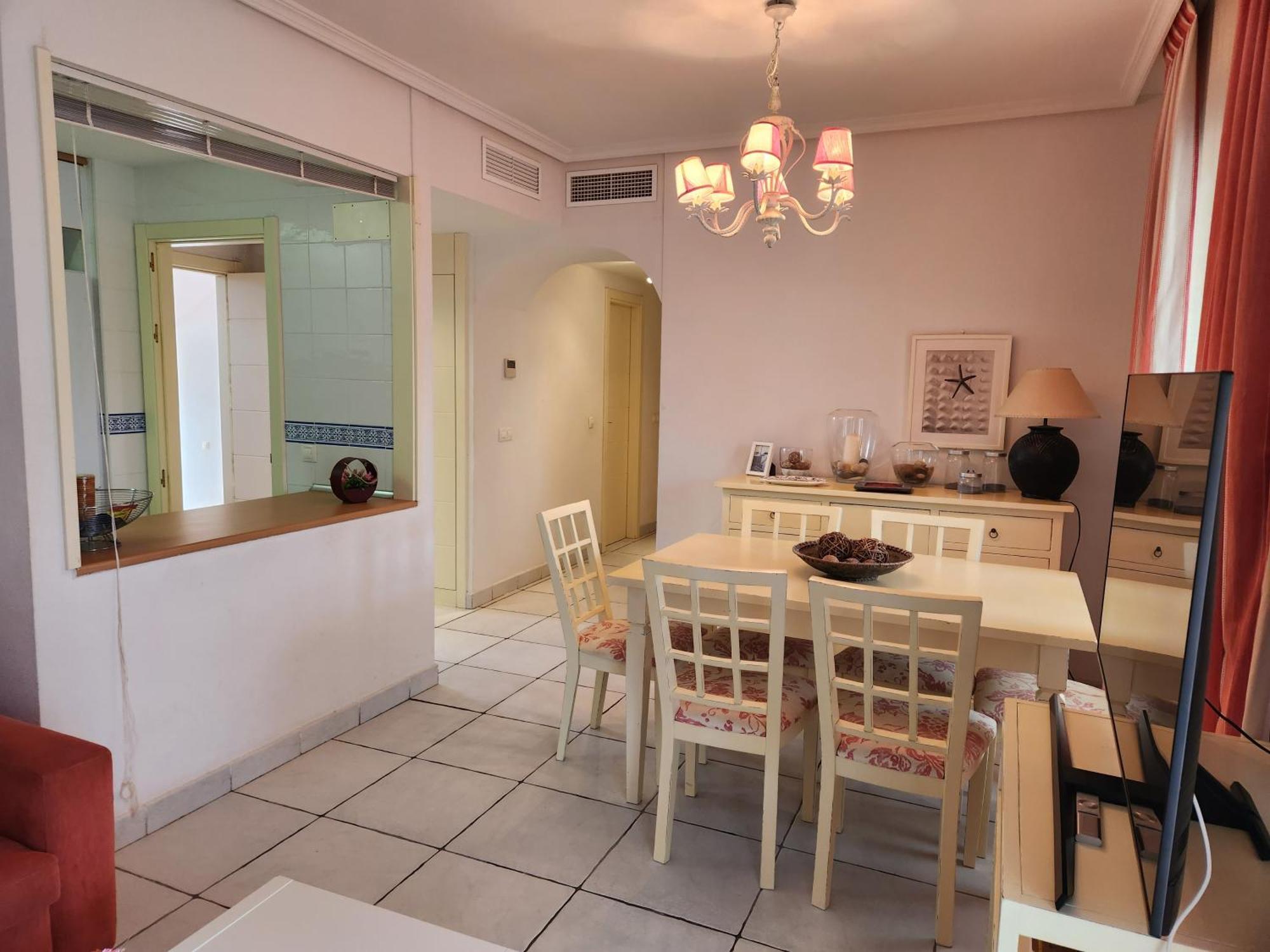 Precioso Bajo En Jardines De Nuevo Muy Cerca De La Piscina Comunitaria Y De La Salida A La Playa! Apartment *