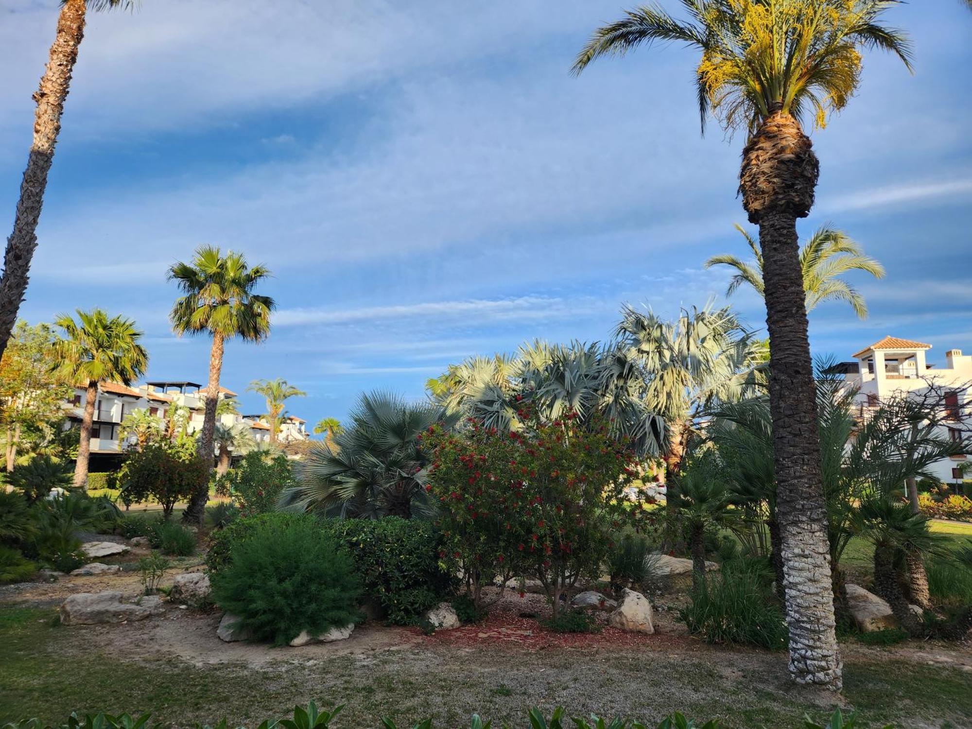 Precioso Bajo En Jardines De Nuevo Muy Cerca De La Piscina Comunitaria Y De La Salida A La Playa! Apartment