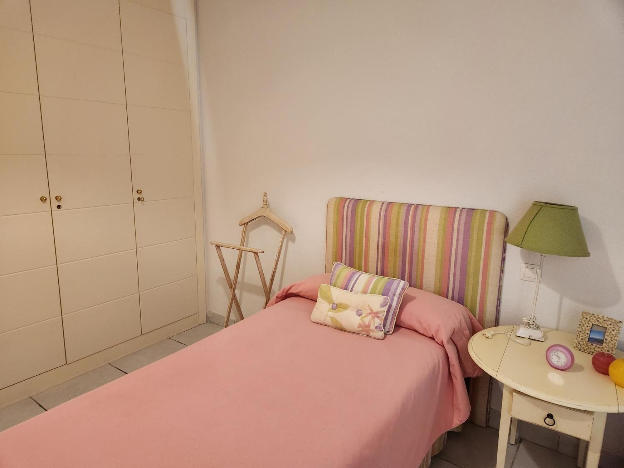 Precioso Bajo En Jardines De Nuevo Muy Cerca De La Piscina Comunitaria Y De La Salida A La Playa! Apartamento Vera